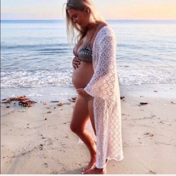 Coven & Co. White Cotton Lace Kimono/Robe - Picture 1 of 16